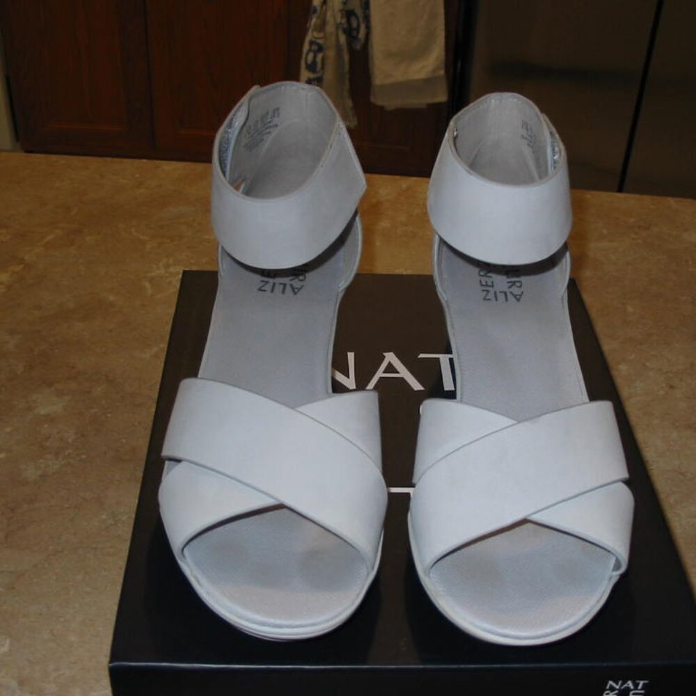 Naturalizer Riviera in Grey, 8-1/2M